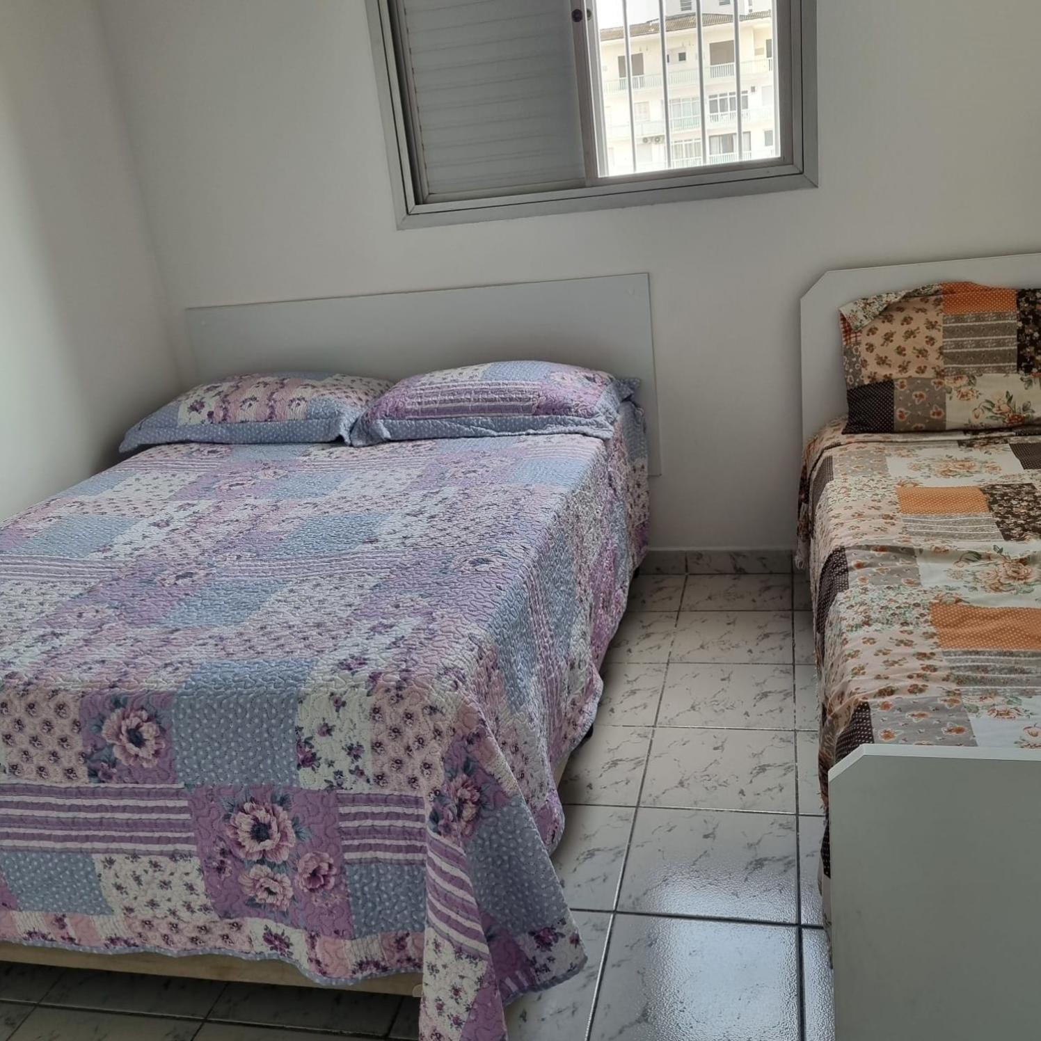 Apartamento Quadra Da Praia - Pitangueiras กัวรูจา ภายนอก รูปภาพ